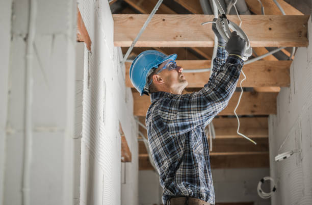 Electrical Outlet Repair in Roseburg North, OR